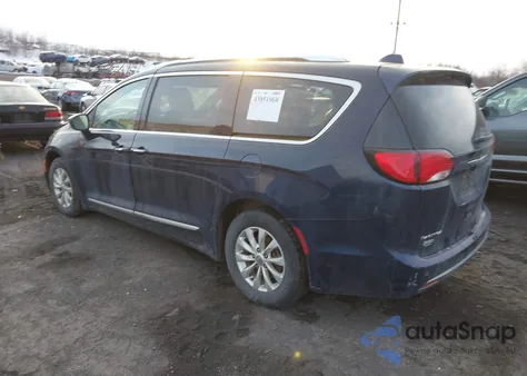 2019 Chrysler Pacifica Touring L z USA, uszkodzony, nr VIN 2C4RC1BG0KR554792